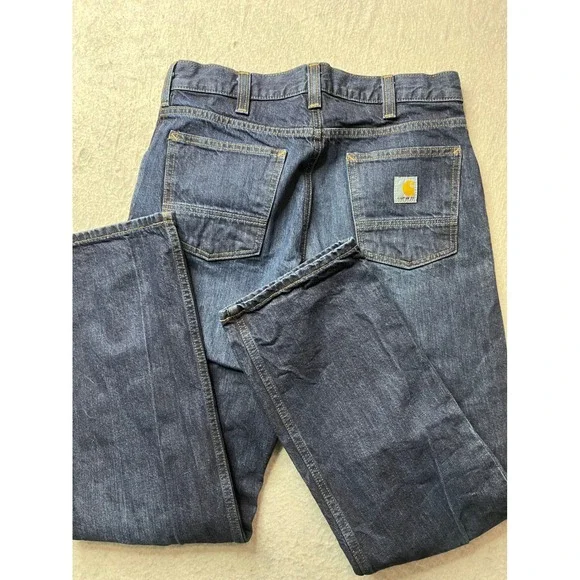 Carhartt Relaxed Fit Mens Dark Wash Denim Jeans 30x32 Workwear very nice - Picture 1 of 4